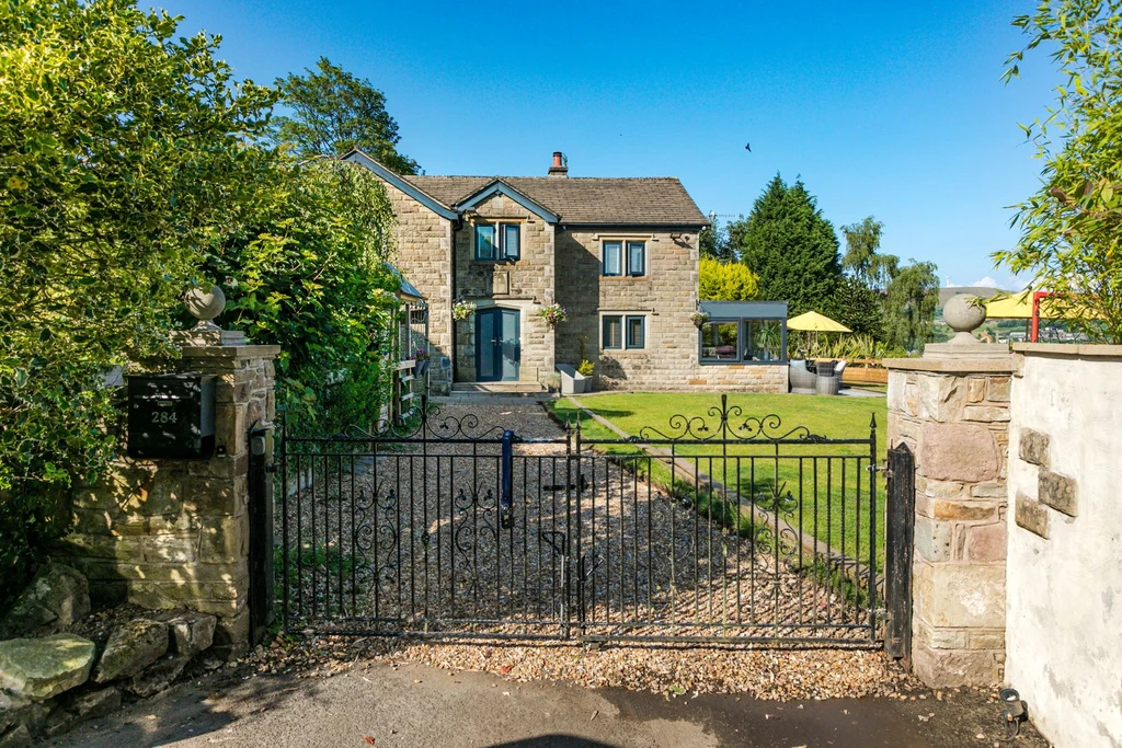 Front Gates and Gardens